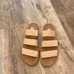 Steve Madden 7 1/2 women’s sandals